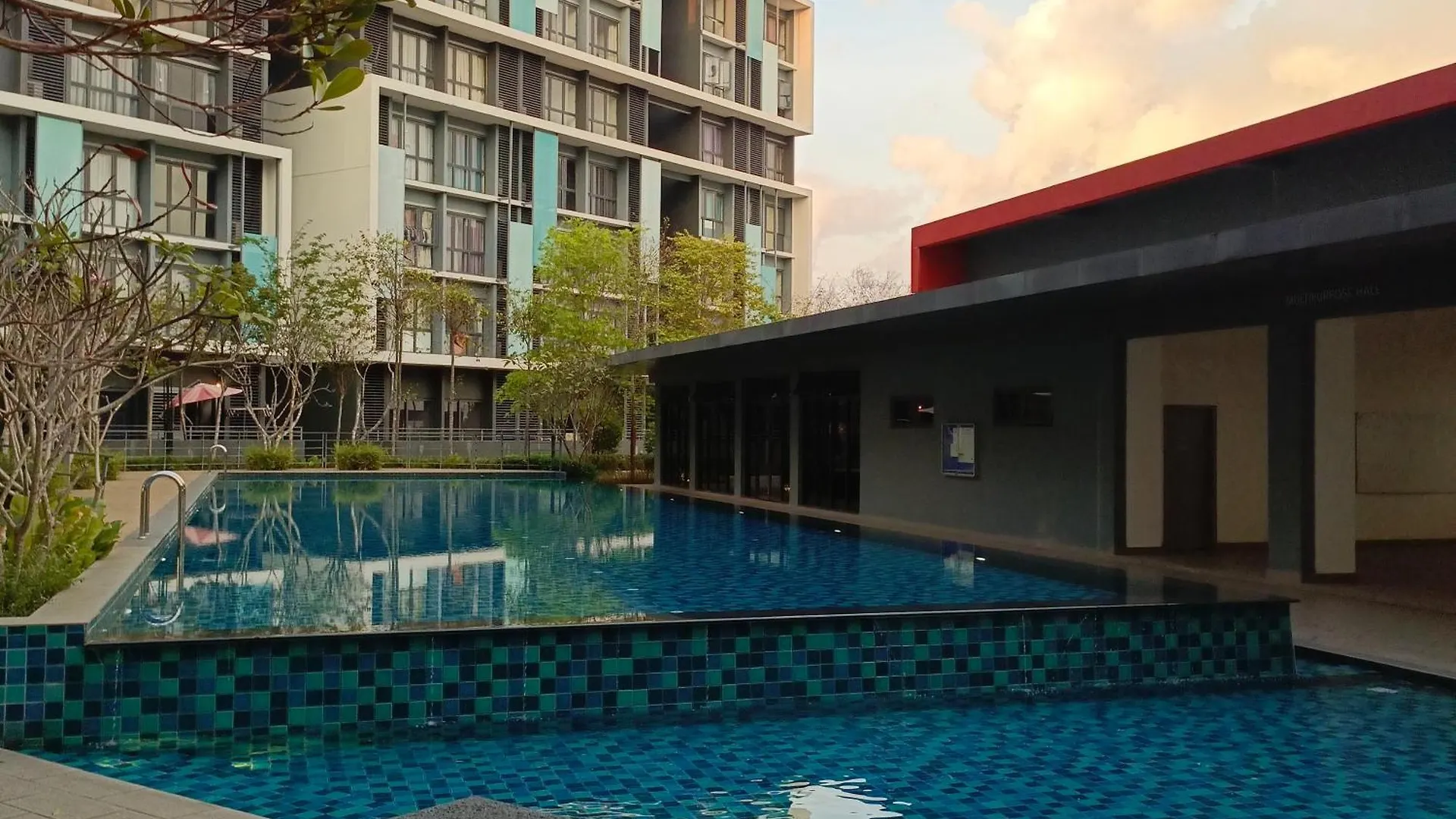 Apartment Dahlia Suites Klia Sepang